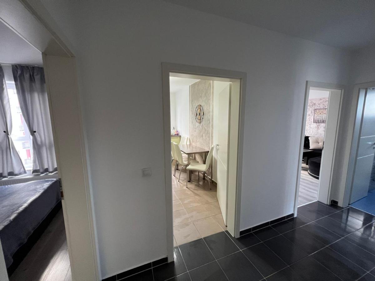 Apartmán Moncler Family Brašov Exteriér fotografie