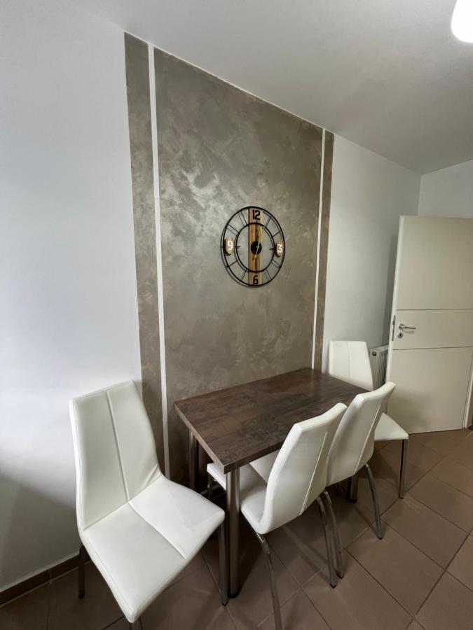 Apartmán Moncler Family Brašov Exteriér fotografie